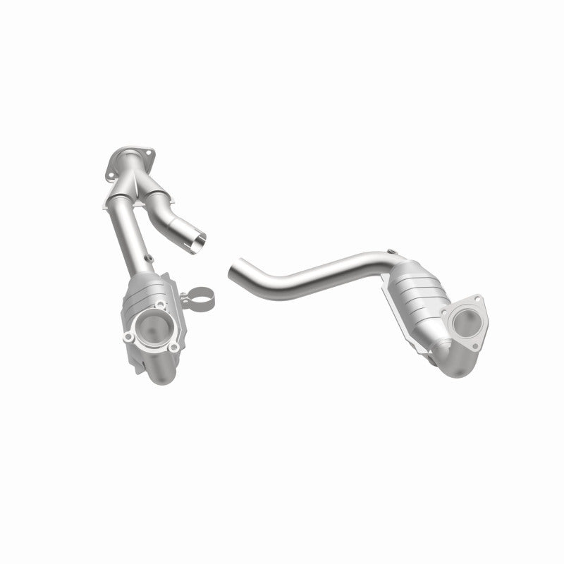 MagnaFlow OEM-Grade Direct-Fit Catalytic Converter - Chevrolet SSR 2003-2006 5.3L 6.0L, view 38