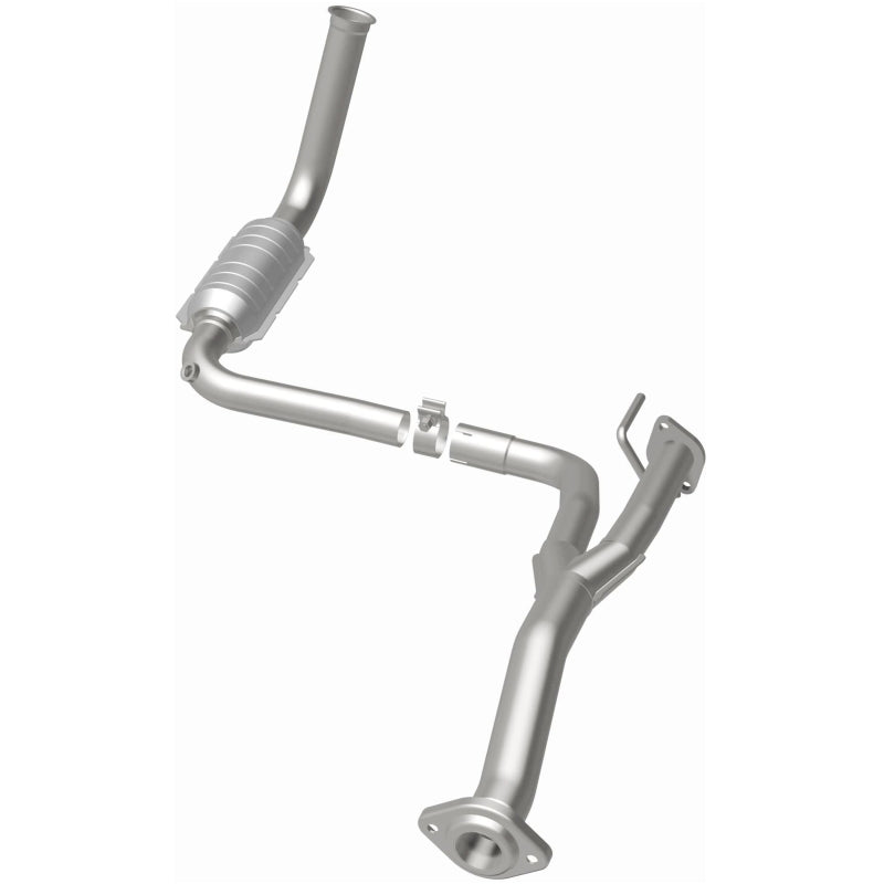 MagnaFlow OEM-Grade Direct-Fit Catalytic Converter - Jeep Liberty 2004 3.7L - Driver Side Front, view 10