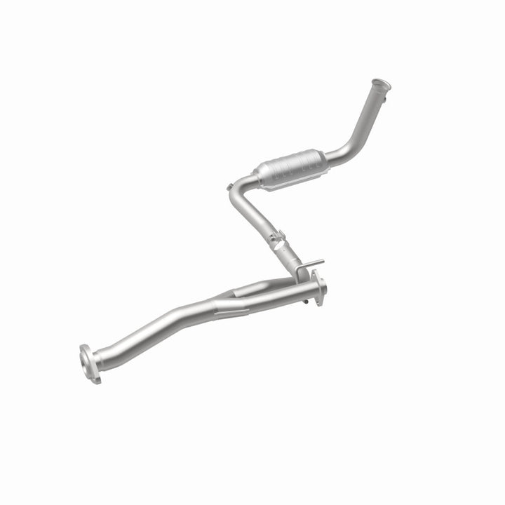 MagnaFlow OEM-Grade Direct-Fit Catalytic Converter - Jeep Liberty 2004 3.7L - Driver Side Front, view 32