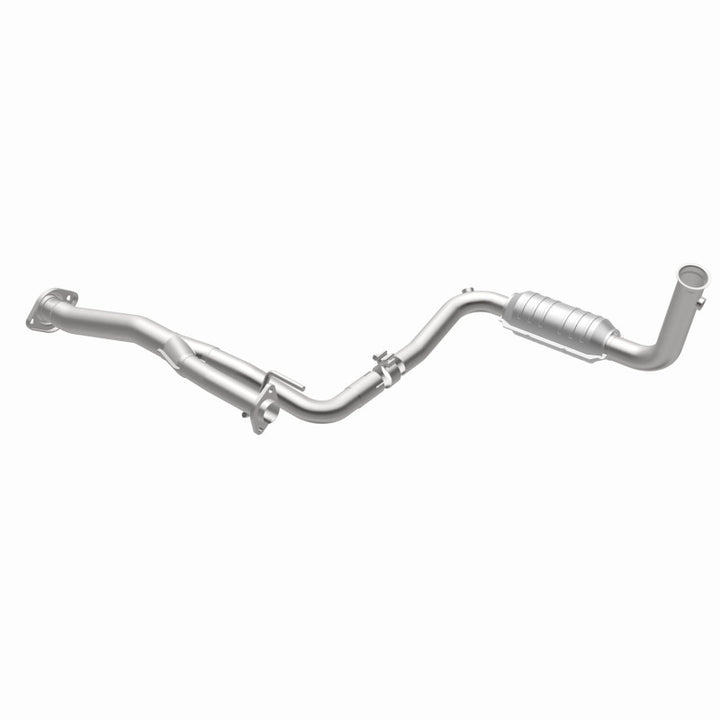 MagnaFlow OEM-Grade Direct-Fit Catalytic Converter - Jeep Liberty 2004 3.7L - Driver Side Front, view 6