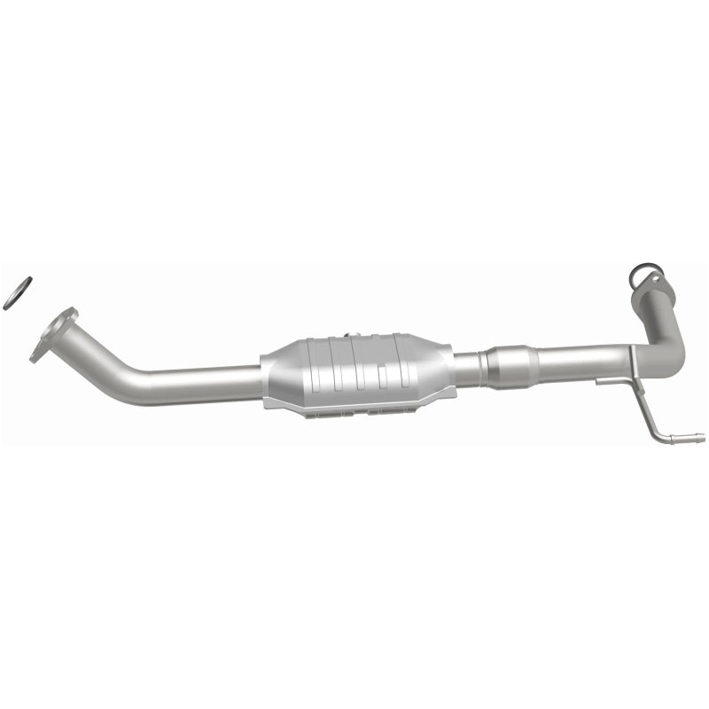 MagnaFlow OEM-Grade Direct-Fit Catalytic Converter - Toyota Tundra 2004-2006 4.7L - Driver Side Front, view 16