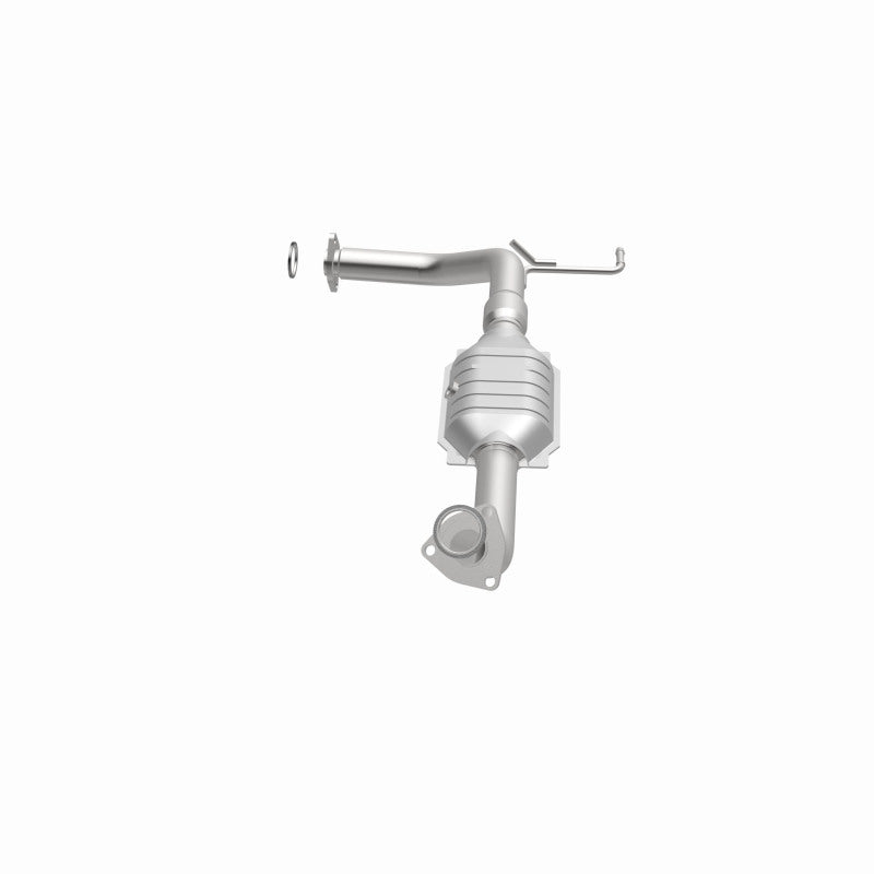 MagnaFlow OEM-Grade Direct-Fit Catalytic Converter - Toyota Tundra 2004-2006 4.7L - Driver Side Front, view 4