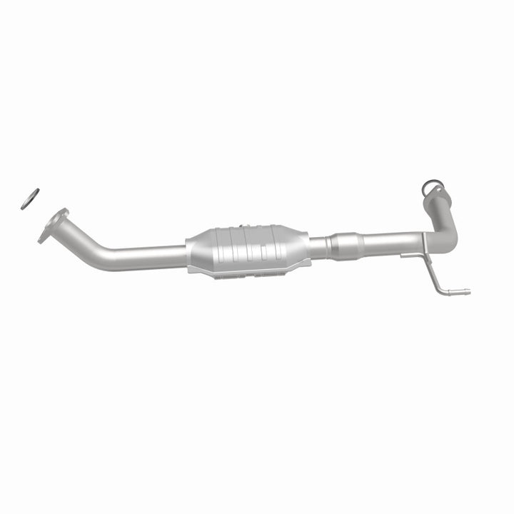 MagnaFlow OEM-Grade Direct-Fit Catalytic Converter - Toyota Tundra 2004-2006 4.7L - Driver Side Front, view 7