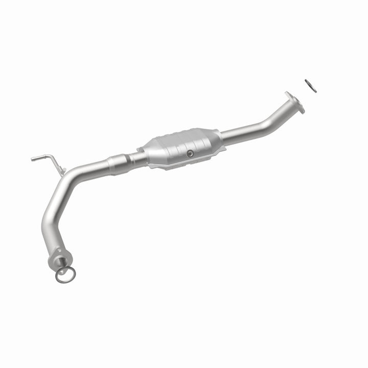 MagnaFlow OEM-Grade Direct-Fit Catalytic Converter - Toyota Tundra 2004-2006 4.7L - Driver Side Front, view 8