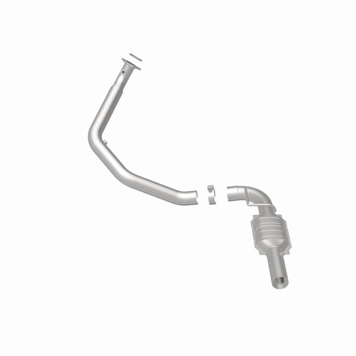 MagnaFlow OEM-Grade Direct-Fit Catalytic Converter - Chevrolet Express GMC Savana 2500 3500 2003-2009 - Driver Side, view 39