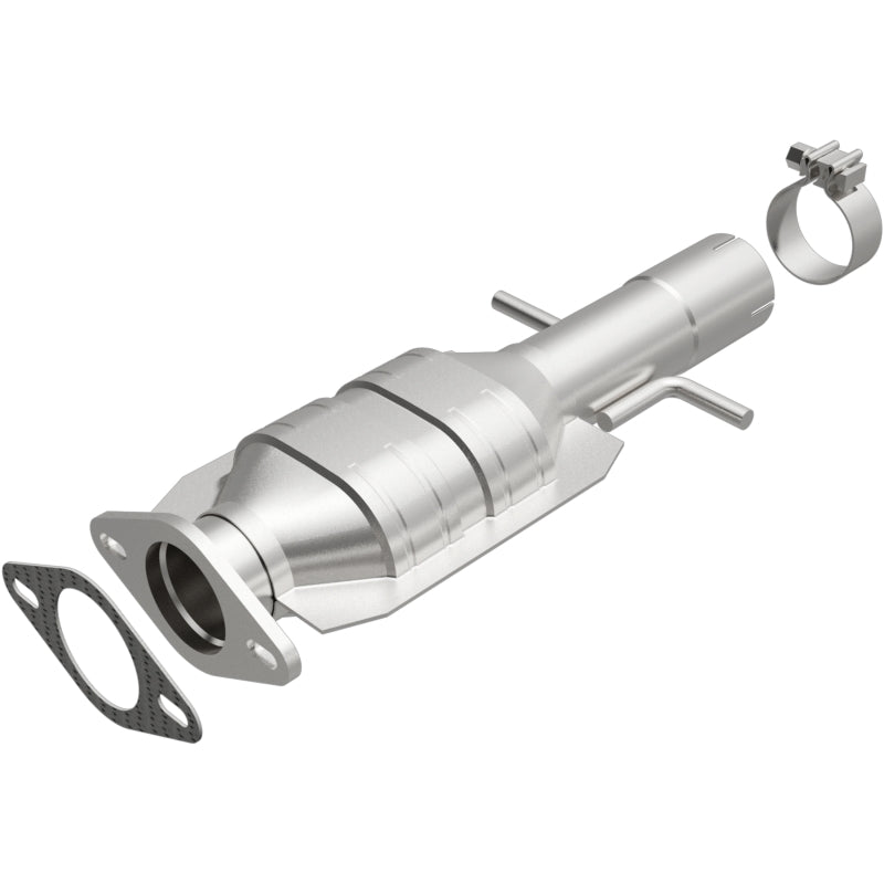 MagnaFlow OEM-Grade Direct-Fit Catalytic Converter - Pontiac G6 / Chevrolet Malibu / Saturn Aura 3.5L 2007-2010 - Underbody