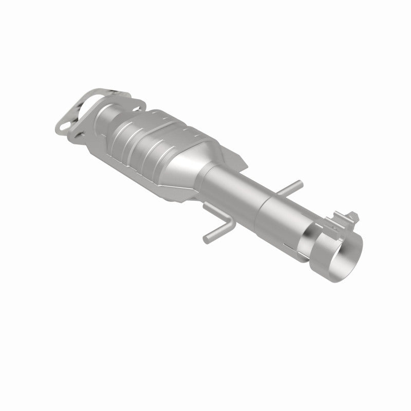 MagnaFlow OEM-Grade Direct-Fit Catalytic Converter - Pontiac G6 / Chevrolet Malibu / Saturn Aura 3.5L 2007-2010 - Underbody, view 7