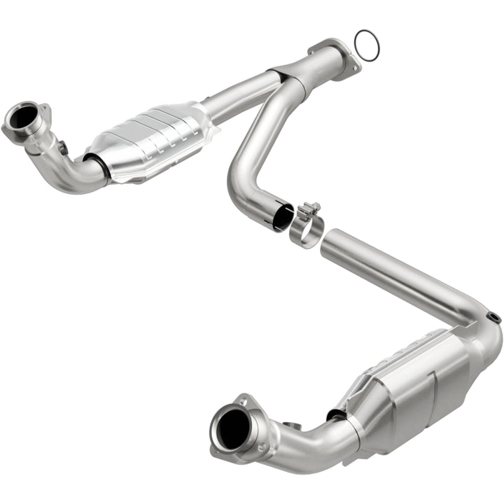 MagnaFlow OEM-Grade Direct-Fit Catalytic Converter - Chevrolet Silverado 2500 HD GMC Sierra 2500 HD 2007-2010 6.0L - Y-Pipe