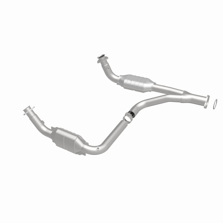 MagnaFlow OEM-Grade Direct-Fit Catalytic Converter - Chevrolet Silverado 2500 HD GMC Sierra 2500 HD 2007-2010 6.0L - Y-Pipe, view 10