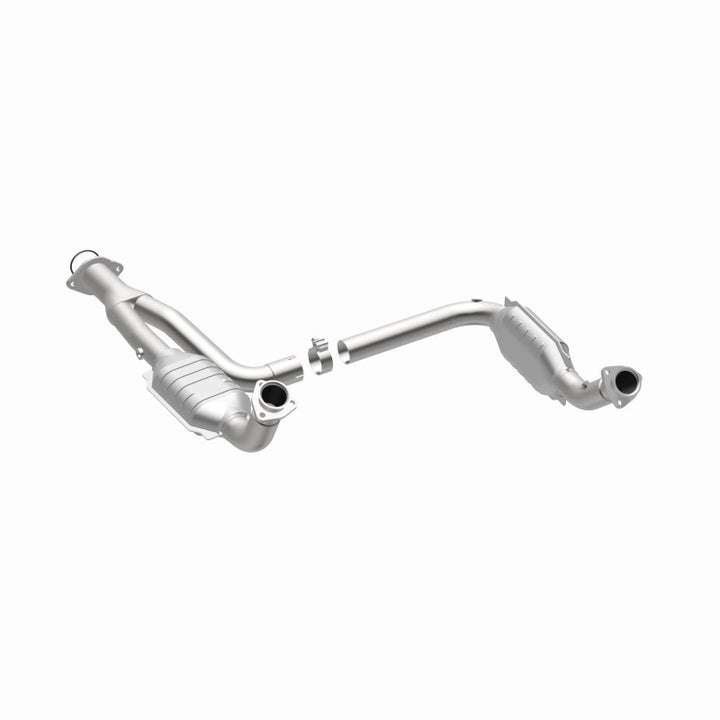 MagnaFlow OEM-Grade Direct-Fit Catalytic Converter - Chevrolet Silverado 2500 HD GMC Sierra 2500 HD 2007-2010 6.0L - Y-Pipe, view 31