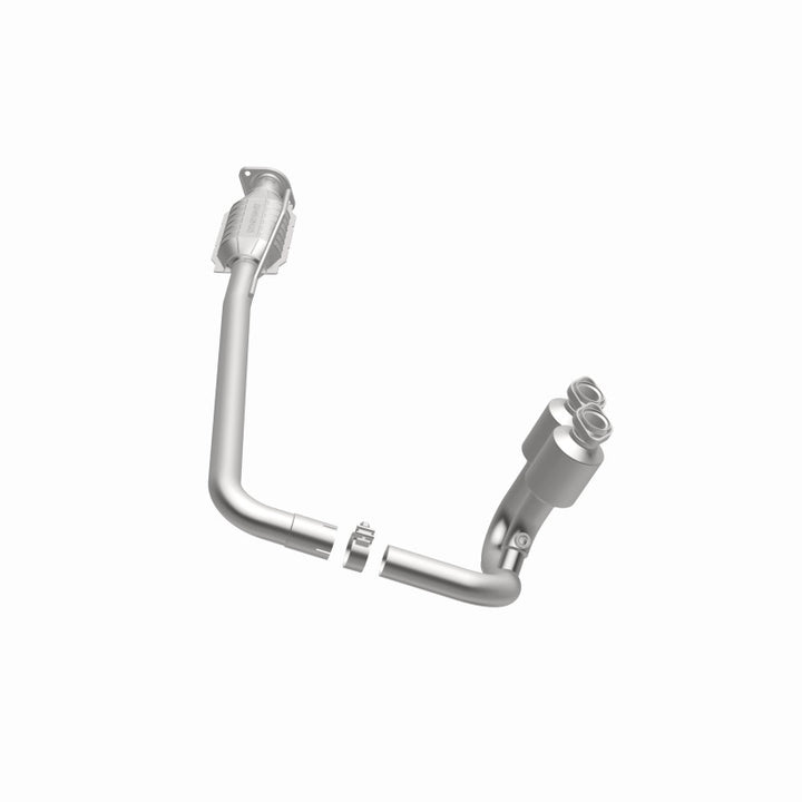 MagnaFlow OEM-Grade Direct-Fit Catalytic Converter - Jeep Wrangler 4.0L 2004-2006 - Rear, view 20