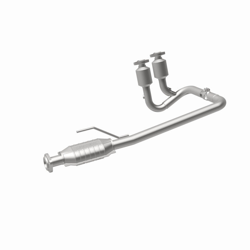 MagnaFlow OEM-Grade Direct-Fit Catalytic Converter - Jeep Wrangler 4.0L 2004-2006 - Rear, view 24