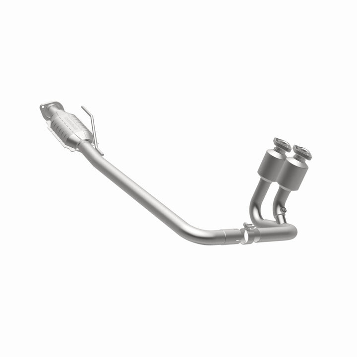 MagnaFlow OEM-Grade Direct-Fit Catalytic Converter - Jeep Wrangler 4.0L 2004-2006 - Rear, view 32