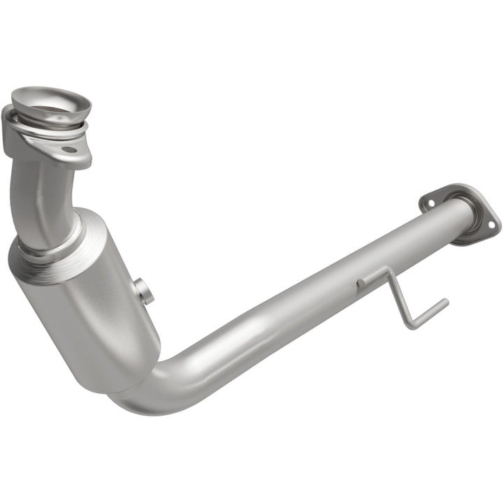 MagnaFlow OEM-Grade Direct-Fit Catalytic Converter - Jeep Wrangler 2.4L 2005-2006