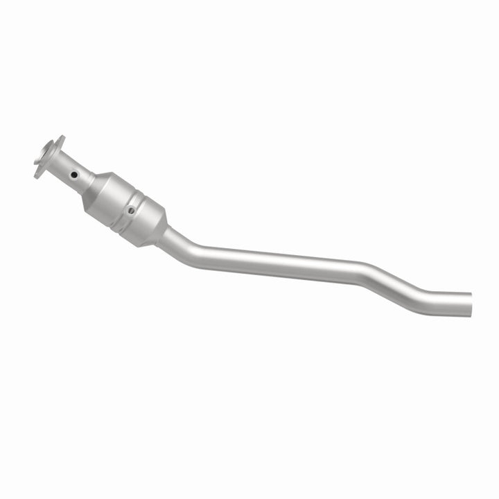MagnaFlow OEM-Grade Direct-Fit Catalytic Converter - Jeep Grand Cherokee 2011-2019 5.7L - Driver Side, view 10