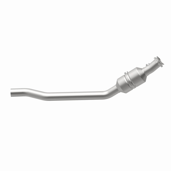 MagnaFlow OEM-Grade Direct-Fit Catalytic Converter - Jeep Grand Cherokee 2011-2019 5.7L - Driver Side, view 2