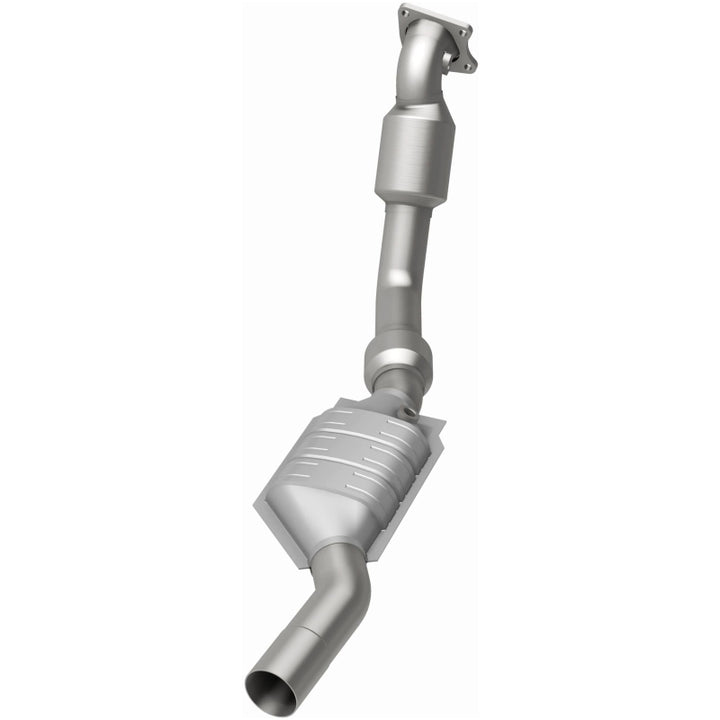 MagnaFlow OEM-Grade Direct-Fit Catalytic Converter - Audi RS6 4.2L 2003 - Driver Side, view 17