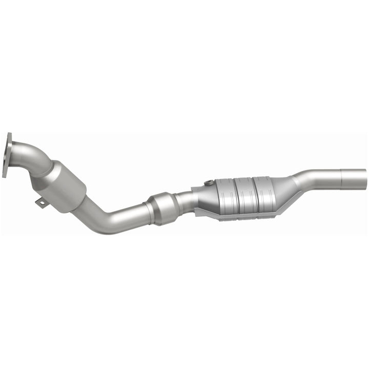 MagnaFlow OEM-Grade Direct-Fit Catalytic Converter - Audi RS6 4.2L 2003 - Driver Side, view 35