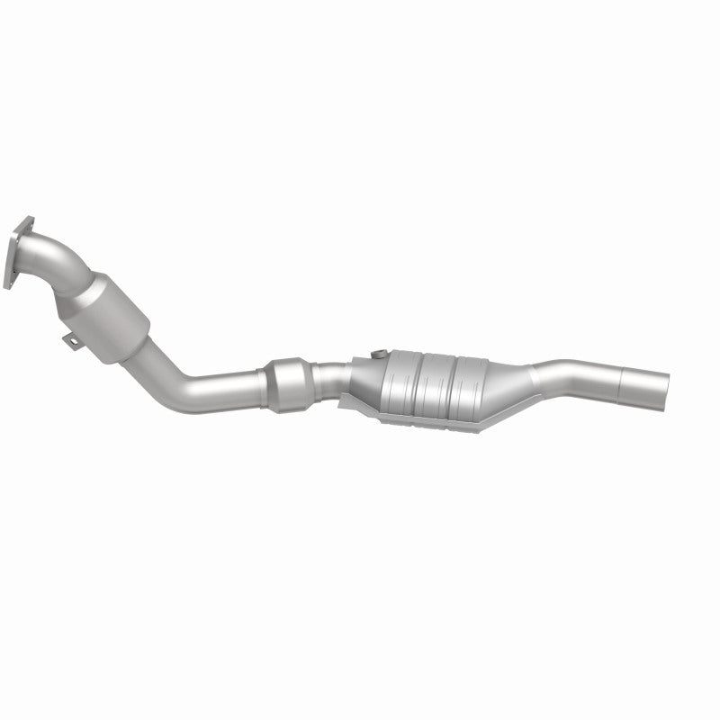 MagnaFlow OEM-Grade Direct-Fit Catalytic Converter - Audi RS6 4.2L 2003 - Driver Side, view 6