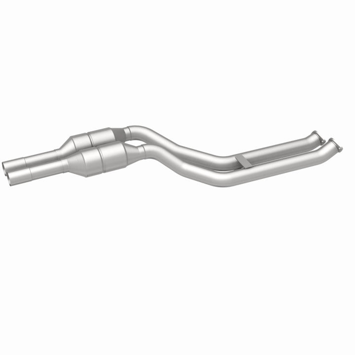 MagnaFlow OEM-Grade Direct-Fit Catalytic Converter - BMW 325i / 330i 2.5L / 3.0L 2001-2006 - Rear, view 13