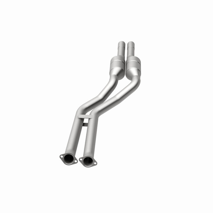 MagnaFlow OEM-Grade Direct-Fit Catalytic Converter - BMW 325i / 330i 2.5L / 3.0L 2001-2006 - Rear, view 32