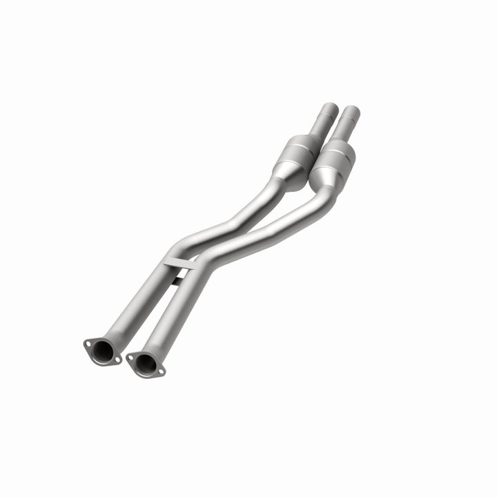 MagnaFlow OEM-Grade Direct-Fit Catalytic Converter - BMW 325i / 330i 2.5L / 3.0L 2001-2006 - Rear, view 37