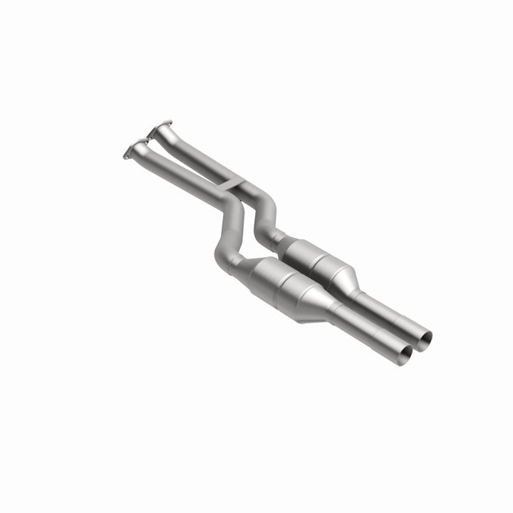 MagnaFlow OEM-Grade Direct-Fit Catalytic Converter - BMW 325i / 330i 2.5L / 3.0L 2001-2006 - Rear, view 6