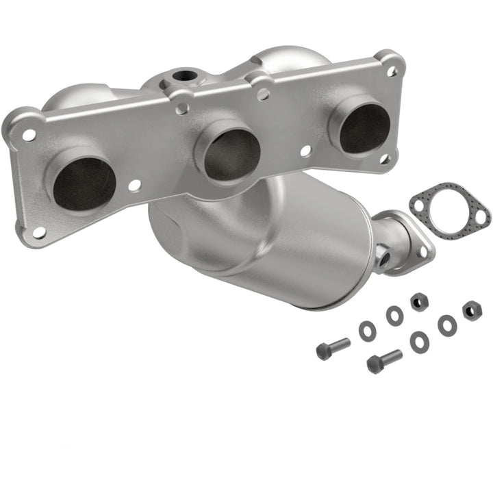 MagnaFlow OEM-Grade Direct-Fit Catalytic Converter - BMW 328i 3.0L 2006-2013 - Rear, view 2