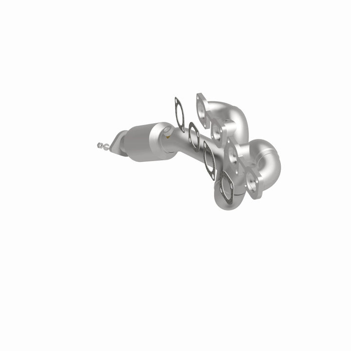 MagnaFlow OEM-Grade Direct-Fit Catalytic Converter - BMW 540i 740i 1999-2003 V8 - Left, view 4