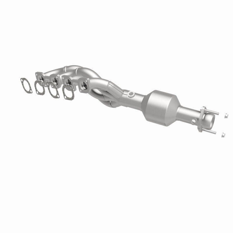 MagnaFlow OEM-Grade Direct-Fit Catalytic Converter - BMW 545i 645Ci 2004-2005 V8 - Right, view 3