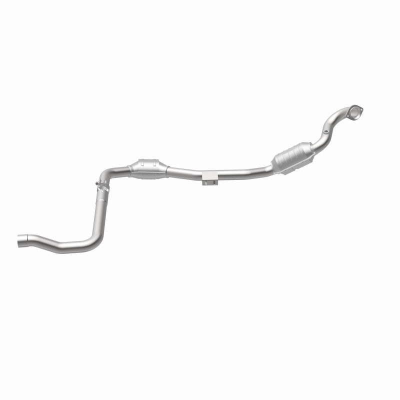 MagnaFlow OEM-Grade Direct-Fit Catalytic Converter - Mercedes-Benz ML430 1999-2001 - Left, view 10