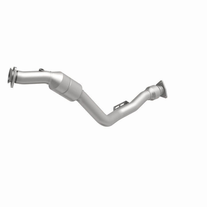 MagnaFlow OEM-Grade Direct-Fit Catalytic Converter - Volkswagen Phaeton 2004-2006 4.2L - Left Front, view 11