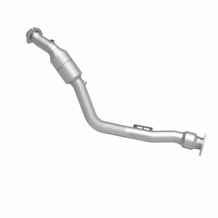 MagnaFlow OEM-Grade Direct-Fit Catalytic Converter - Volkswagen Phaeton 2004-2006 4.2L - Left Front, view 12