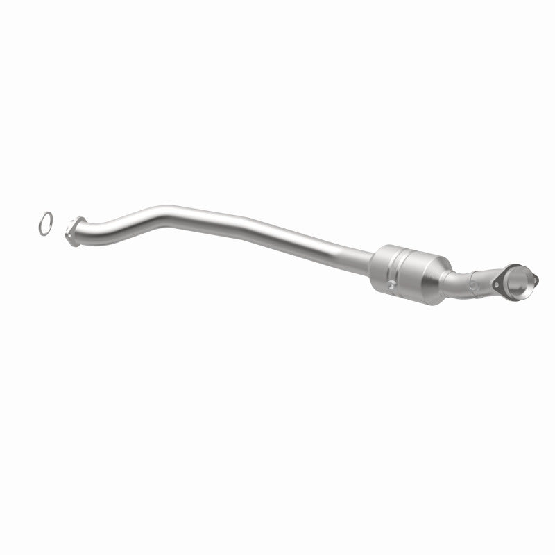 MagnaFlow OEM-Grade Direct-Fit Catalytic Converter - Jeep Grand Cherokee Dodge Durango 2011-2019 5.7L - Right, view 13