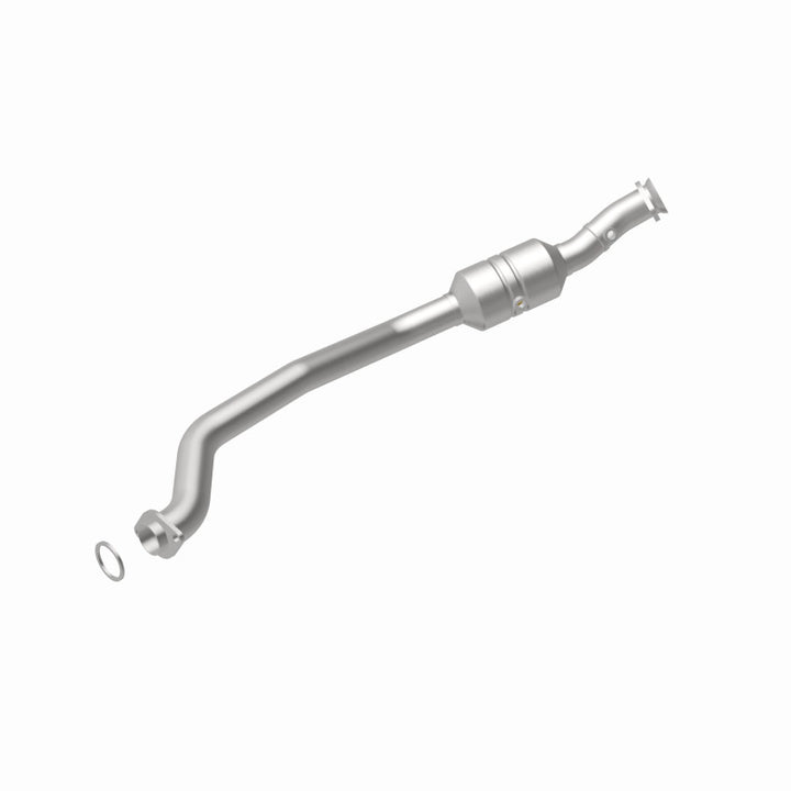 MagnaFlow OEM-Grade Direct-Fit Catalytic Converter - Jeep Grand Cherokee Dodge Durango 2011-2019 5.7L - Right, view 30