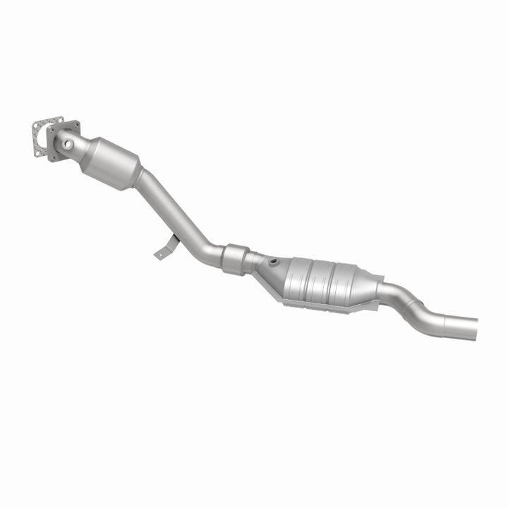 MagnaFlow OEM-Grade Direct-Fit Catalytic Converter - Audi S4 2000-2002 2.7L - Right, view 3