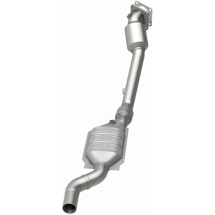 MagnaFlow OEM-Grade Direct-Fit Catalytic Converter - Audi S4 2000-2002 2.7L - Right, view 4