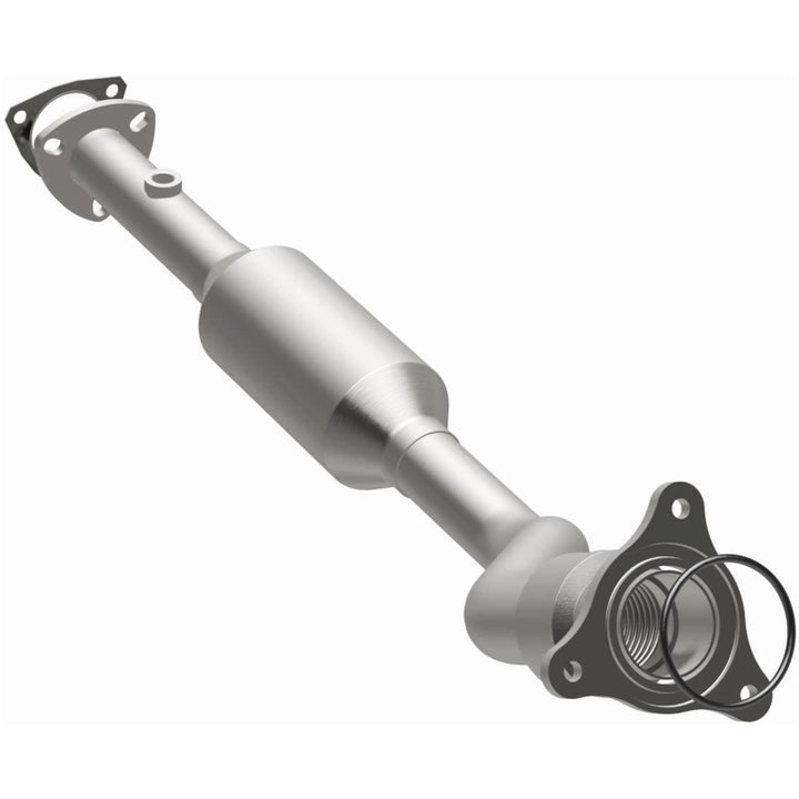 MagnaFlow OEM-Grade Direct-Fit Catalytic Converter - Chevrolet Cavalier 2002-2005 - Rear, view 21