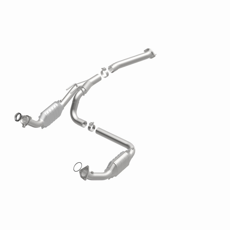 MagnaFlow OEM-Grade Direct-Fit Catalytic Converter - Chevrolet Express 1500 2003-2008 4.3L, view 5