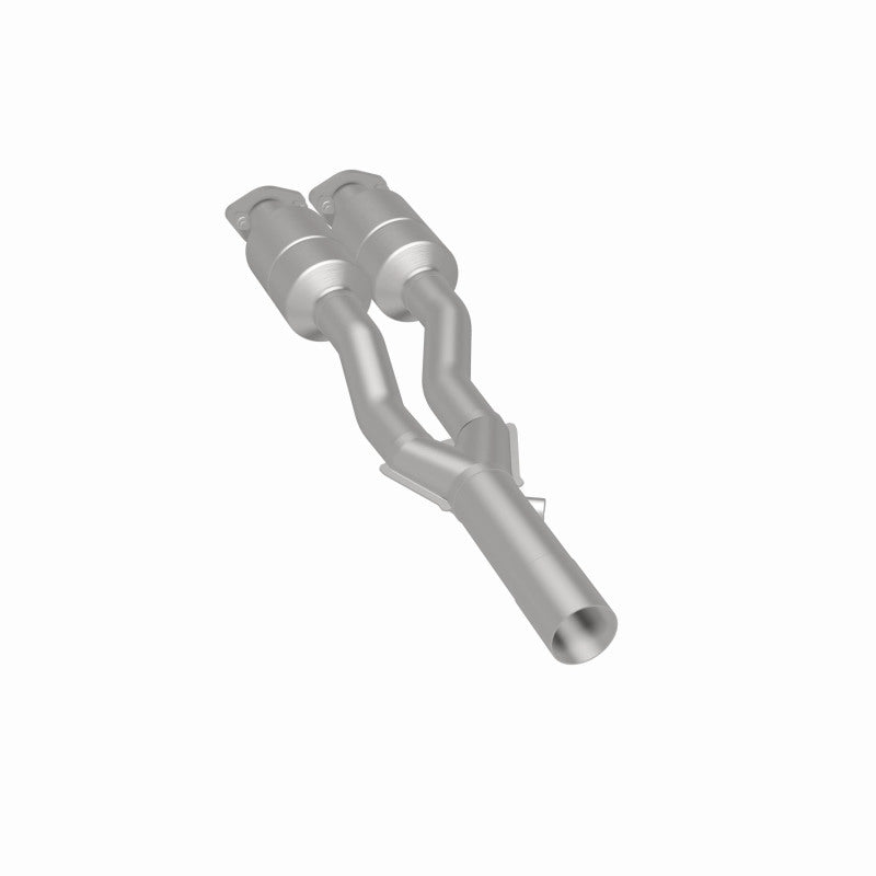 MagnaFlow OEM-Grade Direct-Fit Catalytic Converter - Audi TT Quattro 2000-2006 - Driver Side, view 14