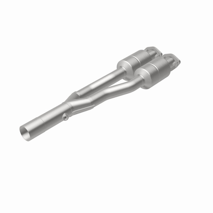 MagnaFlow OEM-Grade Direct-Fit Catalytic Converter - Audi TT Quattro 2000-2006 - Driver Side, view 8
