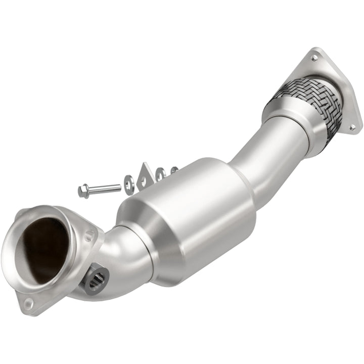 MagnaFlow OEM-Grade Direct-Fit Catalytic Converter - Volkswagen Touareg 2004-2007 4.2L - Passenger Side