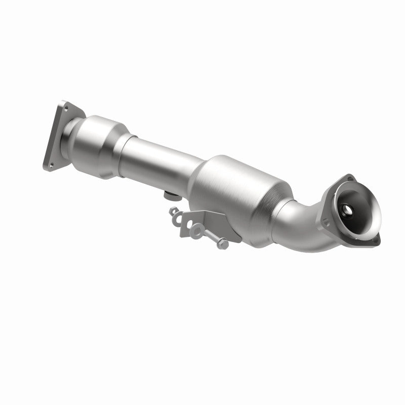MagnaFlow OEM-Grade Direct-Fit Catalytic Converter - Volkswagen Touareg 2004-2007 4.2L - Passenger Side, view 11
