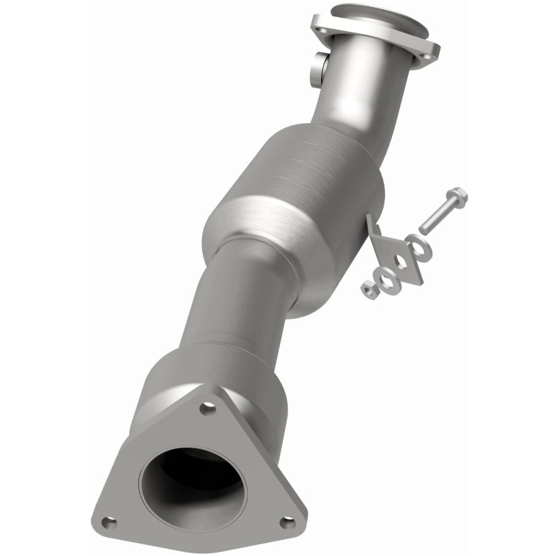 MagnaFlow OEM-Grade Direct-Fit Catalytic Converter - Volkswagen Touareg 2004-2007 4.2L - Passenger Side, view 13