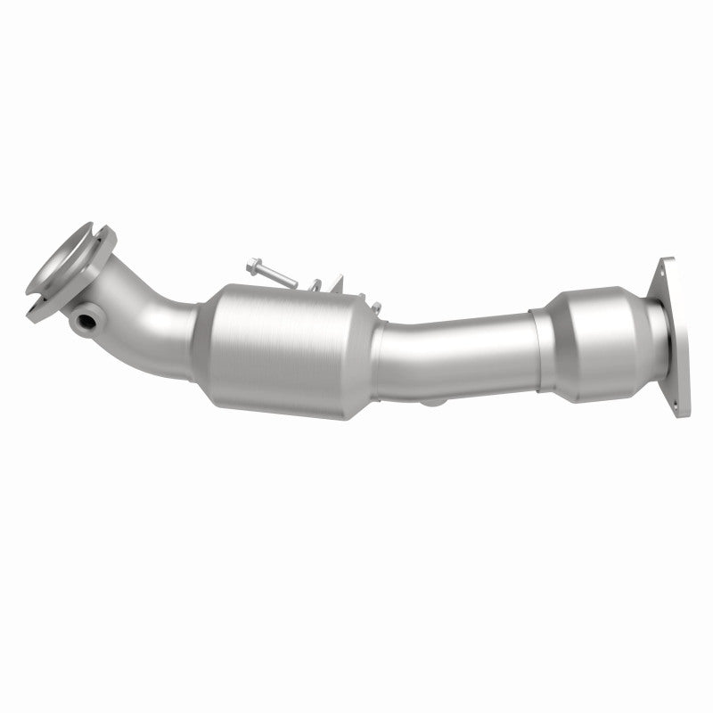 MagnaFlow OEM-Grade Direct-Fit Catalytic Converter - Volkswagen Touareg 2004-2007 4.2L - Passenger Side, view 17