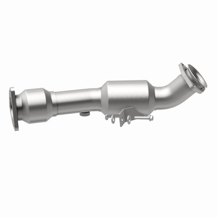 MagnaFlow OEM-Grade Direct-Fit Catalytic Converter - Volkswagen Touareg 2004-2007 4.2L - Passenger Side, view 23
