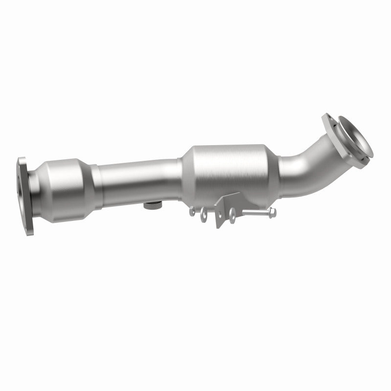 MagnaFlow OEM-Grade Direct-Fit Catalytic Converter - Volkswagen Touareg 2004-2007 4.2L - Passenger Side, view 23