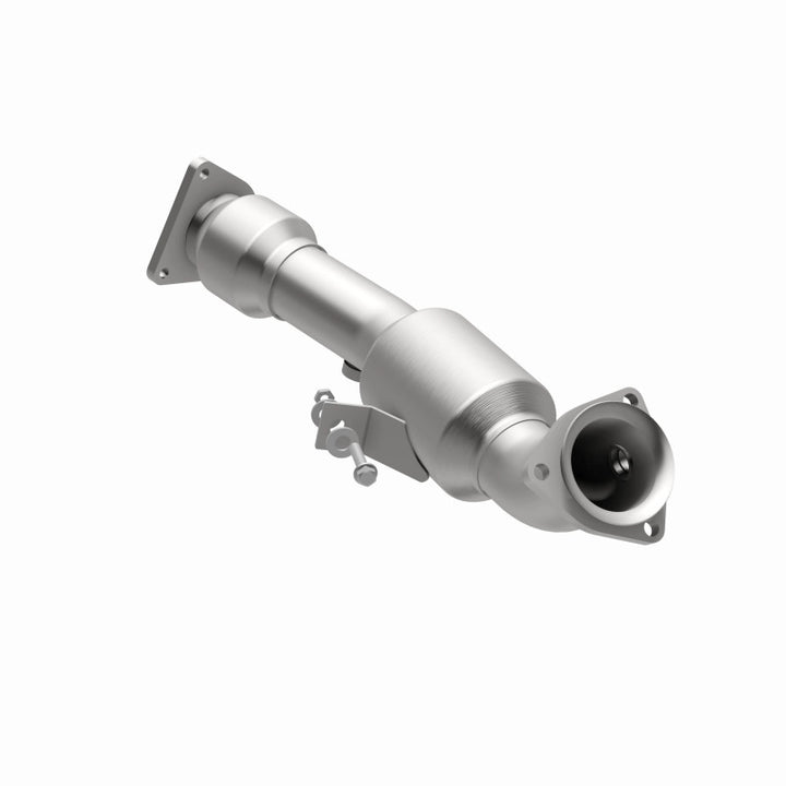 MagnaFlow OEM-Grade Direct-Fit Catalytic Converter - Volkswagen Touareg 2004-2007 4.2L - Passenger Side, view 38