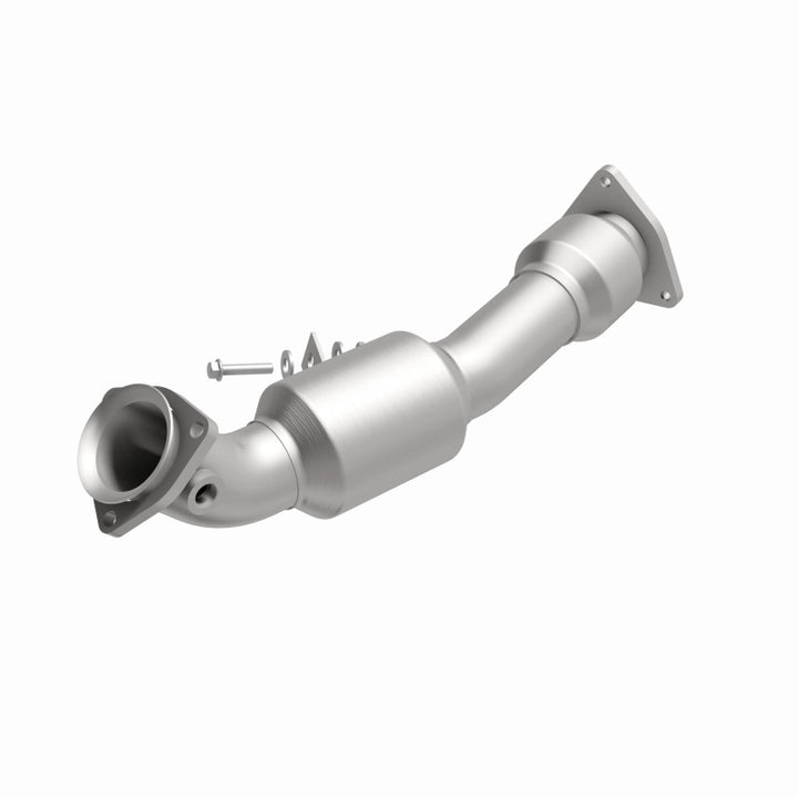 MagnaFlow OEM-Grade Direct-Fit Catalytic Converter - Volkswagen Touareg 2004-2007 4.2L - Passenger Side, view 40