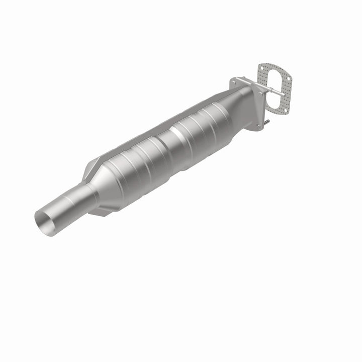 MagnaFlow OEM-Grade Direct-Fit Catalytic Converter - Ford F-250 F-350 Super Duty 2005-2007 - Rear, view 19